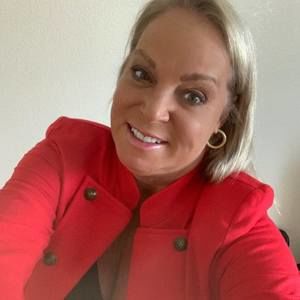 Meet your Posher, Teresa